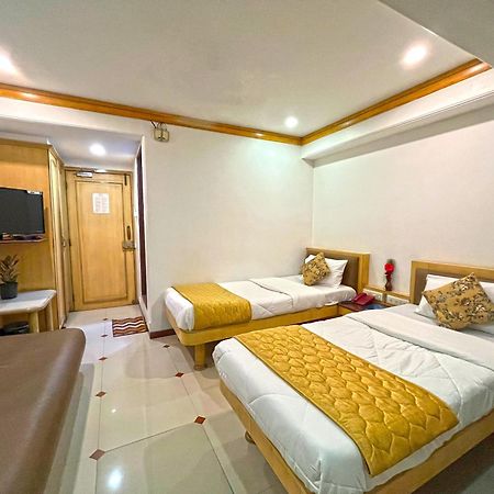 Hotel Parklane Bombay Extérieur photo