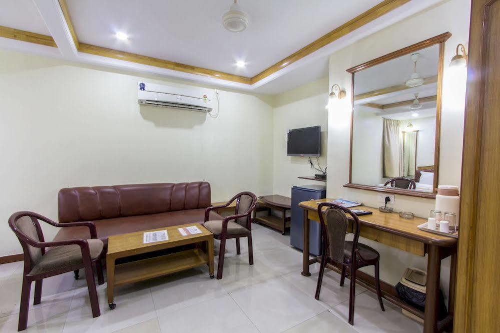 Hotel Parklane Bombay Extérieur photo